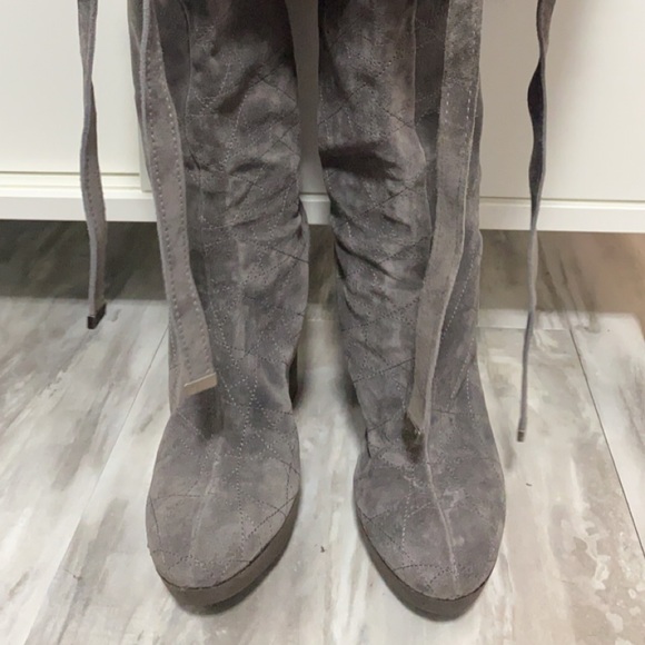 Slip on Dior knee high boots with fur - Picture 4 of 5